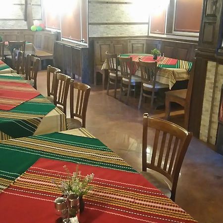 קופריבשטיצה Guest House H Dzhogolanov מראה חיצוני תמונה