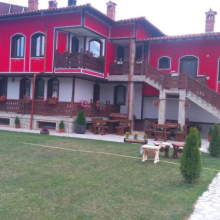 קופריבשטיצה Guest House H Dzhogolanov מראה חיצוני תמונה