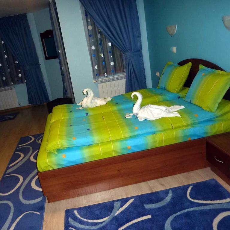 קופריבשטיצה Guest House H Dzhogolanov חדר תמונה