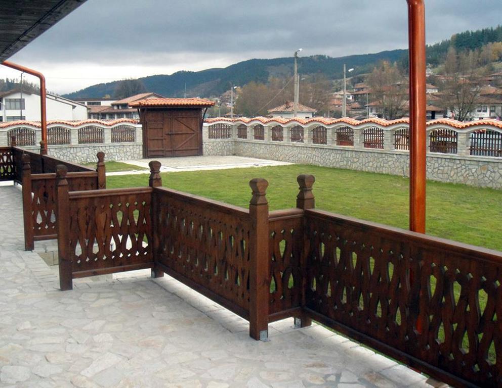 קופריבשטיצה Guest House H Dzhogolanov מראה חיצוני תמונה