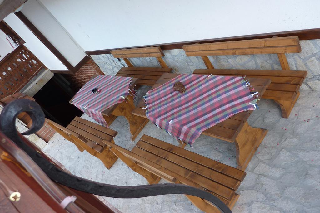 קופריבשטיצה Guest House H Dzhogolanov מראה חיצוני תמונה