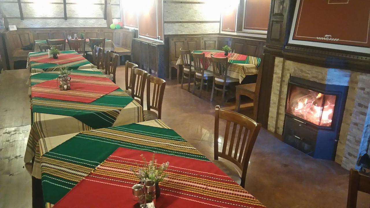 קופריבשטיצה Guest House H Dzhogolanov מראה חיצוני תמונה
