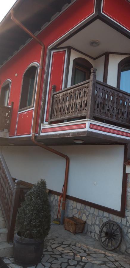 קופריבשטיצה Guest House H Dzhogolanov מראה חיצוני תמונה